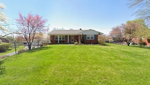 456 Blackfoot Trl, Frankfort, KY 40601