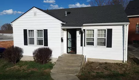 411 N 3rd St, Richmond, KY 40475
