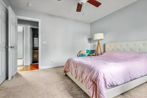 Bedroom - 2011 Cedar Ln, Corbin, KY 40701 photo 5 of 9