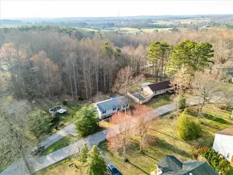 View/Area - 2011 Cedar Ln, Corbin, KY 40701 photo 1 of 7