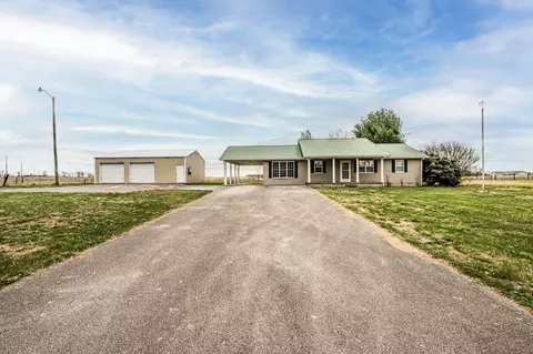 1432 Dearing Rd, Glasgow, KY 42141