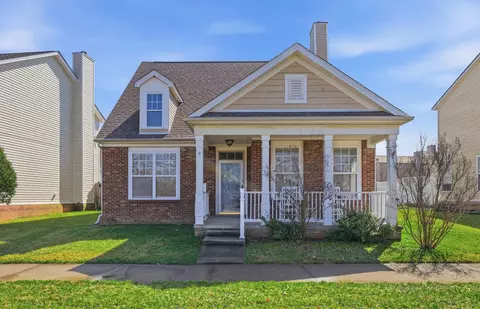 204 Hays Blvd, Lexington, KY 40509