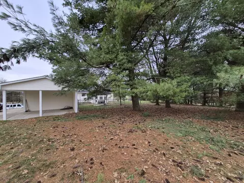 120 Horan Ln, Springfield, KY 40069 photo 8