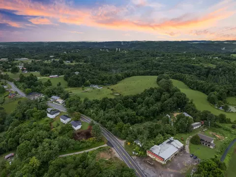 101 Steele Ln, Mckee, KY 40447 photo 2