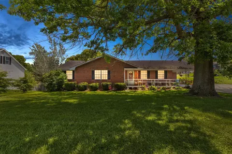 405 Nevada Ave, Mount Sterling, KY 40353