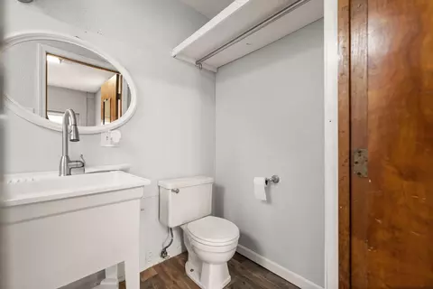 Bath - 37 Skylark Dr, Corbin, KY 40701 photo 1 of 3