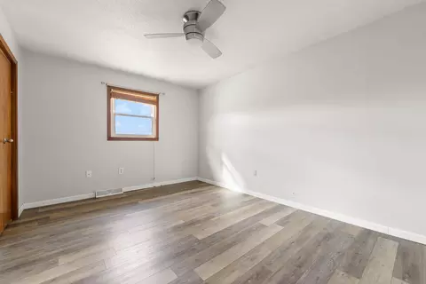 Bedroom - 37 Skylark Dr, Corbin, KY 40701 photo 3 of 7
