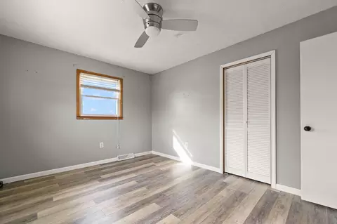 Bedroom - 37 Skylark Dr, Corbin, KY 40701 photo 6 of 7