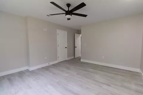 Bedroom - 277 Malibu Dr, Corbin, KY 40701 photo 2 of 3