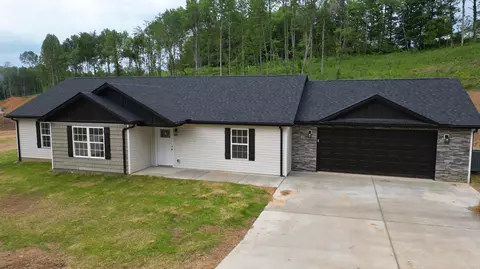 Exterior - 277 Malibu Dr, Corbin, KY 40701 photo 3 of 5
