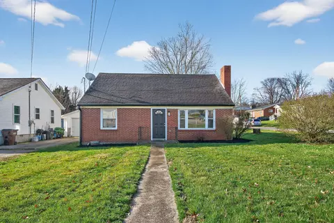 1407 Ironworks Rd, Winchester, KY 40391