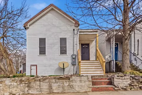 Exterior - 121 E Washington St, Georgetown, KY 40324 photo 1 of 3