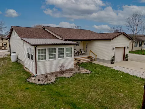 Exterior - 93 Wright Rd, Salt Lick, KY 40371 photo 6 of 10