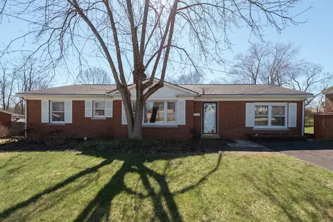 402 Hiawatha Trl, Georgetown, KY 40324