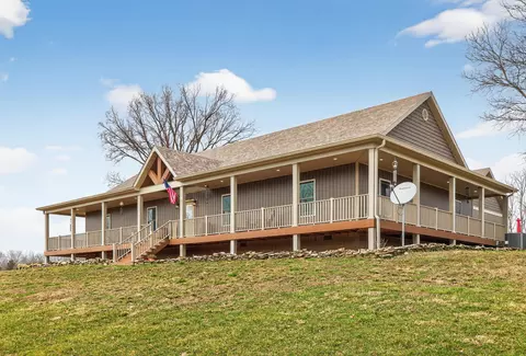 1290 Johnson Rd, Harrodsburg, KY 40330