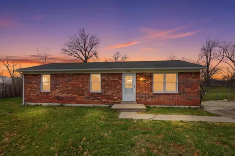 276 Cherry Ln, Frankfort, KY 40601