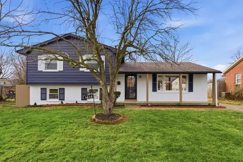 1616 Thirlstane Ct, Lexington, KY 40505