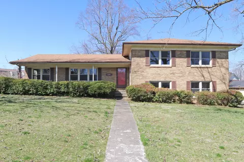397 Coldstream Dr, Danville, KY 40422
