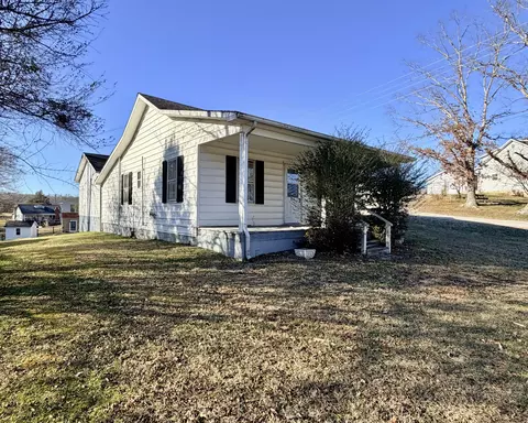 553 Mc Guire Ave, Beattyville, KY 41311