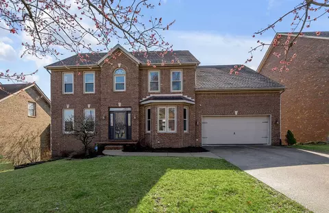 4348 Brookridge Dr, Lexington, KY 40515