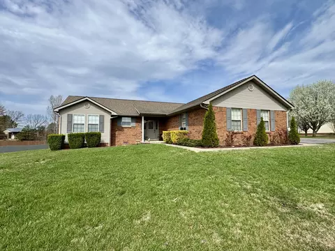 336 Springhurst Dr, Berea, KY 40403