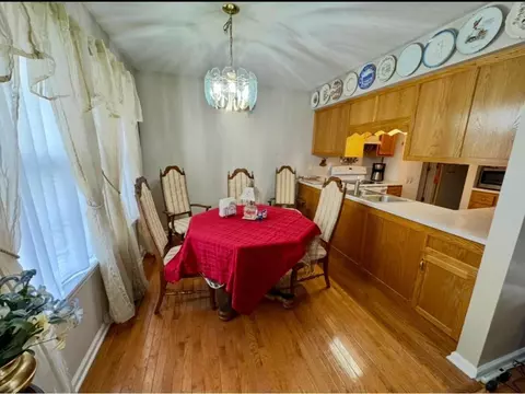 Dining - 336 Springhurst Dr, Berea, KY 40403 photo 1 of 2