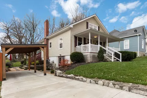 498 Grant St, Danville, KY 40422