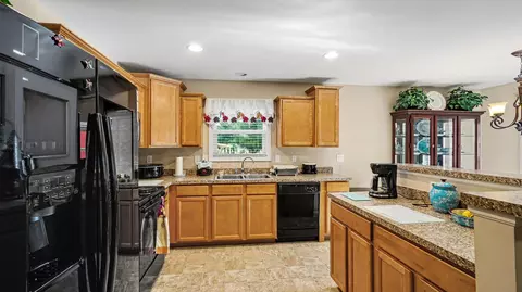 Kitchen - 132 Stapleton Way, Georgetown, KY 40324 photo 1 of 2
