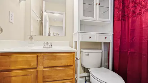 Bath - 132 Stapleton Way, Georgetown, KY 40324 photo 2 of 2