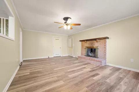 Living - 58 Forego Trl, Corbin, KY 40701 photo 8 of 9