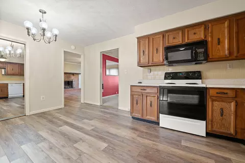 Kitchen - 58 Forego Trl, Corbin, KY 40701 photo 3 of 3