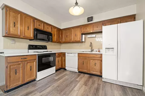 Kitchen - 58 Forego Trl, Corbin, KY 40701 photo 2 of 3