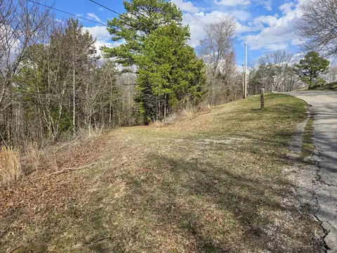 2 Maple Grove Road, Orlando, KY 40460
