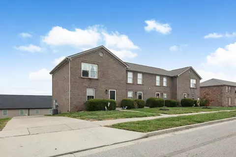907 Weeping Willow Dr, Berea, KY 40403 photo 2