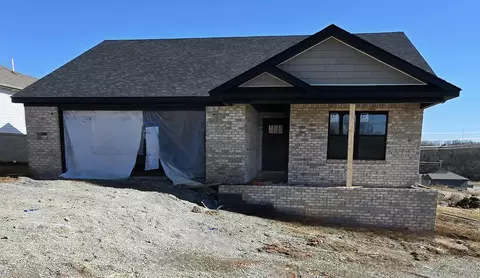 908 Olympic Ct, Richmond, KY 40475