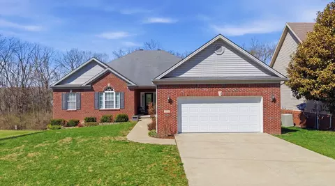 Exterior - 105 Hidden Paddock Ln, Georgetown, KY 40324 photo 5 of 7