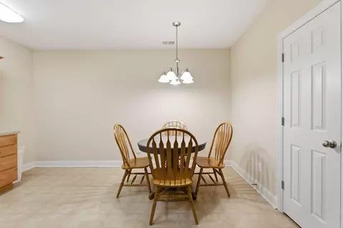 Dining - 105 Hidden Paddock Ln, Georgetown, KY 40324 photo 5 of 6