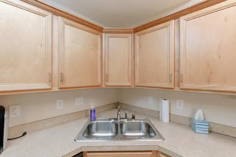Kitchen - 105 Hidden Paddock Ln, Georgetown, KY 40324 photo 7 of 8