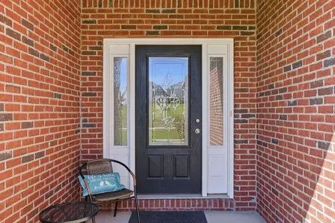 Entry Way - 105 Hidden Paddock Ln, Georgetown, KY 40324 photo 4 of 4