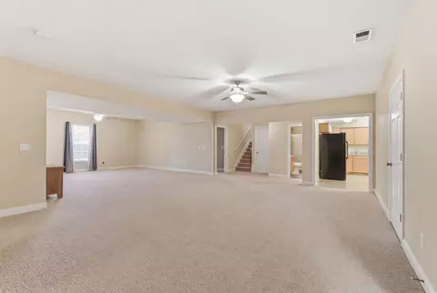 Living - 105 Hidden Paddock Ln, Georgetown, KY 40324 photo 7 of 9