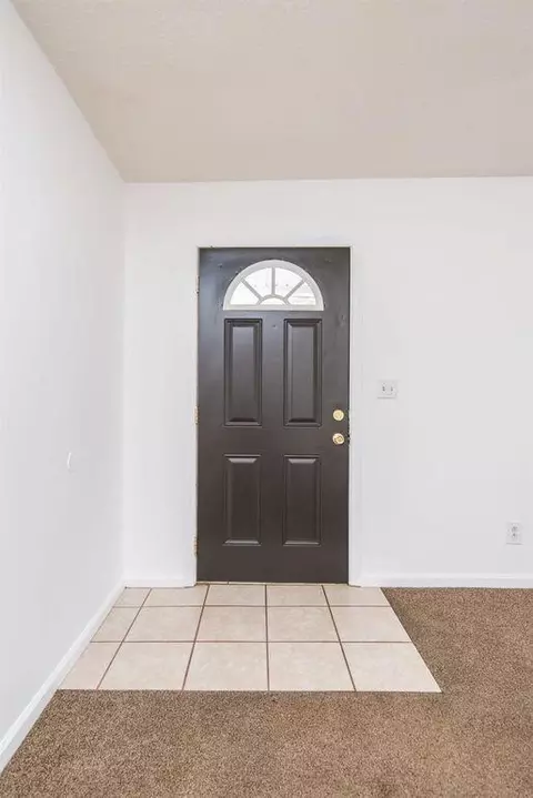 357 Wallace Dr, Frankfort, KY 40601