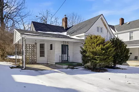 31 15th St, Paris, KY 40361