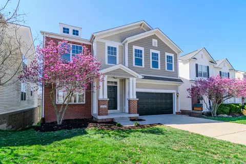 4549 Walnut Creek Dr, Lexington, KY 40509