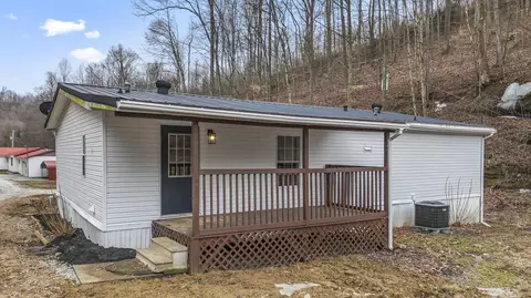 Exterior - 261 Jr Stevens Br Rd, Elkfork, KY 41421 photo 4 of 4