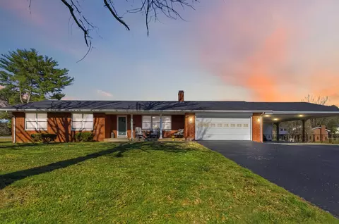 102 Cliffside Dr, Somerset, KY 42503