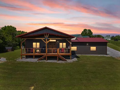 649 Snedegar Rd, Mount Sterling, KY 40353