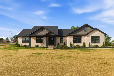 11 Mercato Dr, Somerset, KY 42503