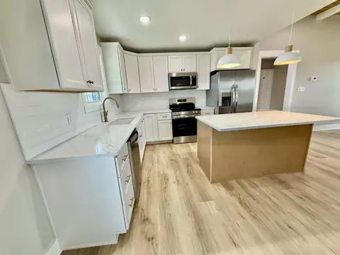 Kitchen - 804 Mohawk Dr, Richmond, KY 40475 photo 1 of 4
