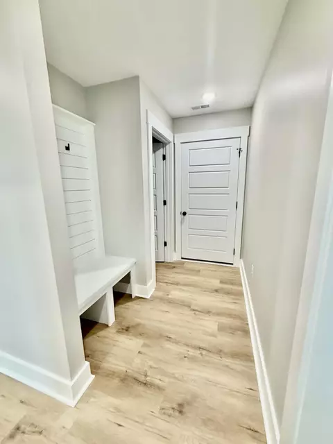 Entry Way - 804 Mohawk Dr, Richmond, KY 40475 photo 1 of 1