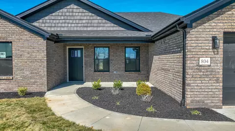 Exterior - 804 Mohawk Dr, Richmond, KY 40475 photo 3 of 5